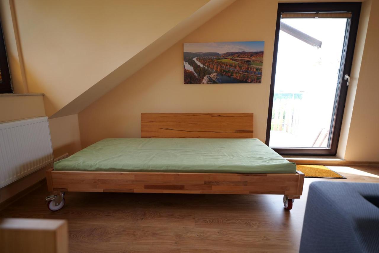 Sinzing Stifterfelsen Ferienwohnung מראה חיצוני תמונה